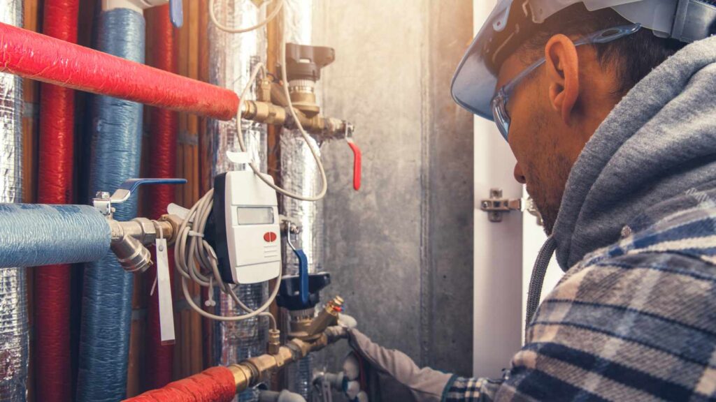 HVAC close up man repairing in Sparta TN